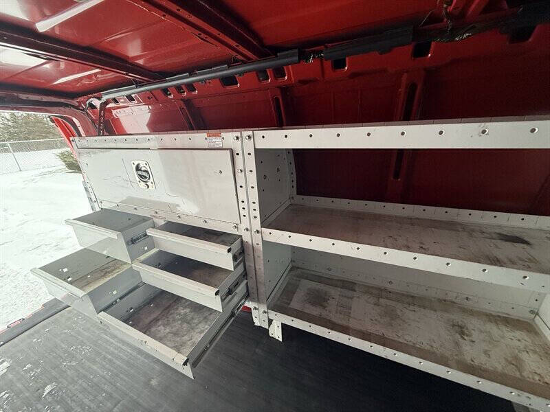 2016 GMC Savana 3500