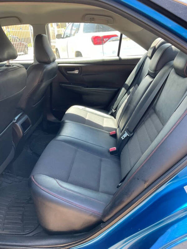 2017 Toyota Camry XLE