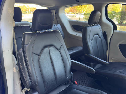 2019 Chrysler Pacifica Touring L