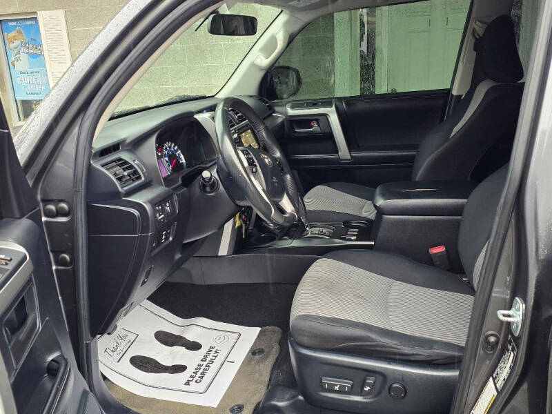 2015 Toyota 4Runner SR5