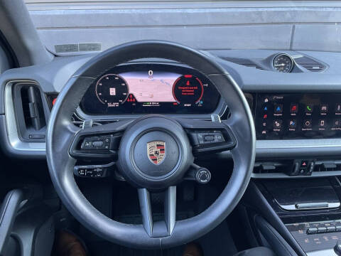 2024 Porsche Cayenne E-Hybrid