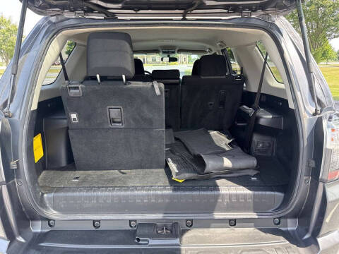2018 Toyota 4Runner SR5
