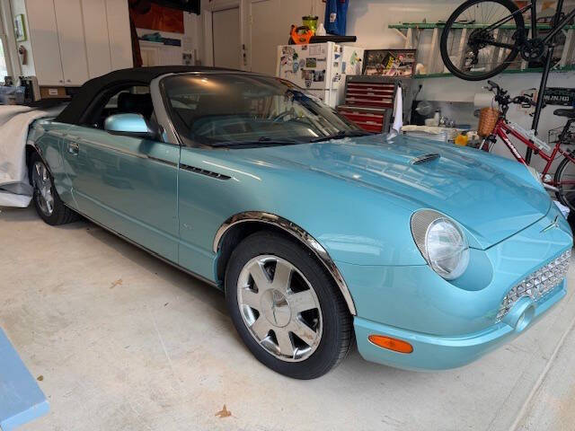 2002 Ford Thunderbird Deluxe