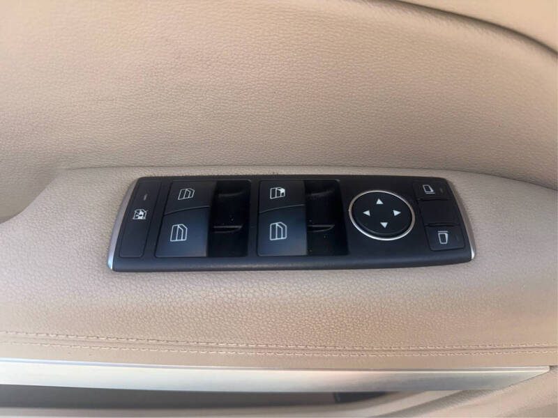 2011 Mercedes-Benz E-Class E 550