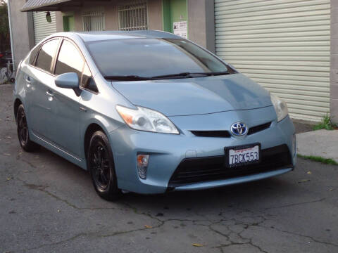2013 Toyota Prius Two
