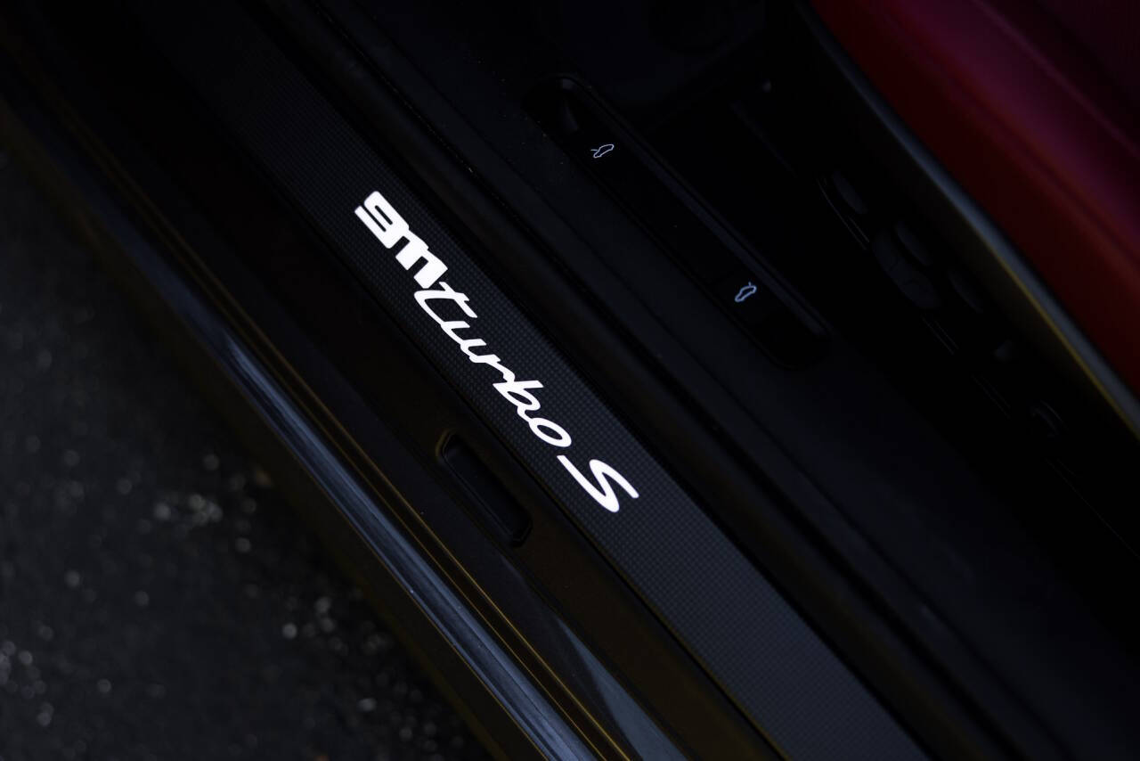 2023 Porsche 911 19