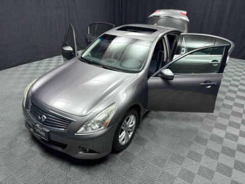 2013 Infiniti G37 Sedan x