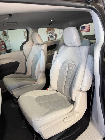 2018 Chrysler Pacifica Hybrid Touring Plus