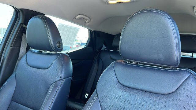 2023 Chevrolet Bolt EUV LT