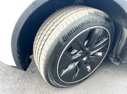 2024 Tesla Model Y Long Range