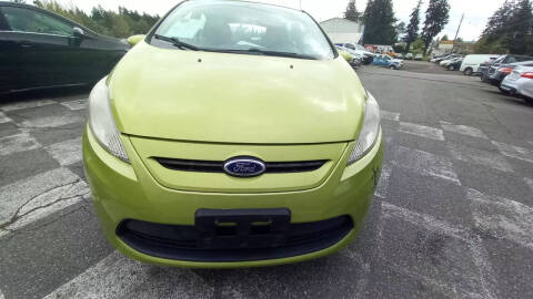 2013 Ford Fiesta SE