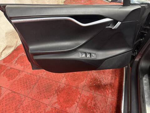 2016 Tesla Model S 75D