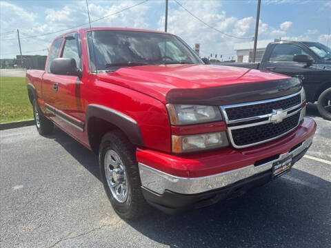 2006 Chevrolet Silverado 1500 for sale at TAPP MOTORS INC in Owensboro KY