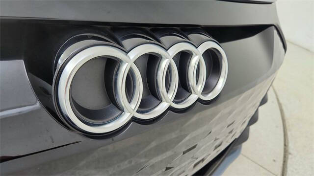 2022 Audi e-tron GT quattro Premium Plus