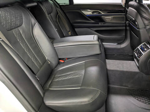 2022 BMW 7 Series 750i xDrive