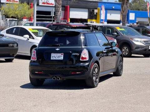 2011 MINI Cooper S