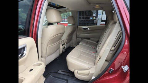 2017 Nissan Pathfinder S