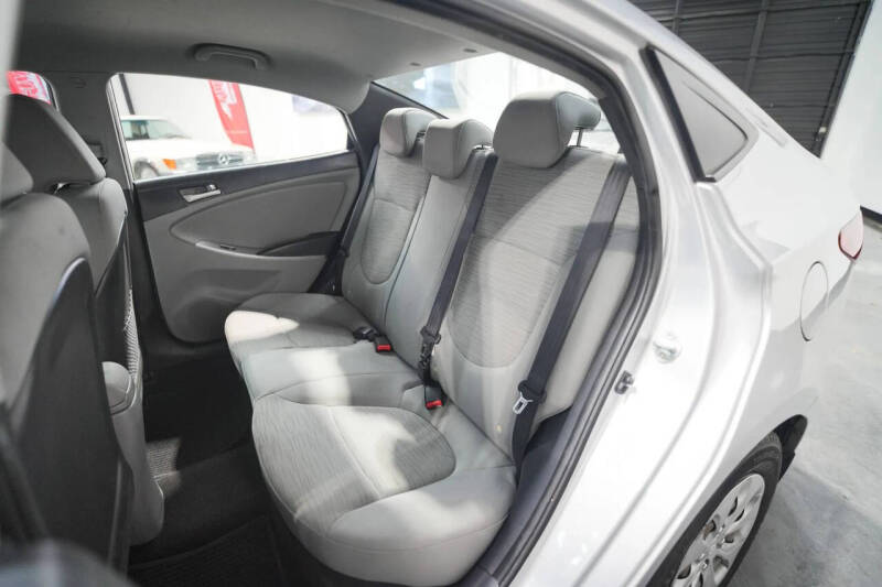 2015 Hyundai Accent GLS