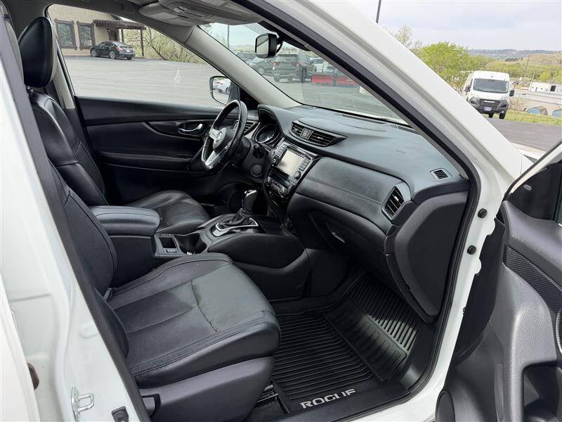 2017 Nissan Rogue