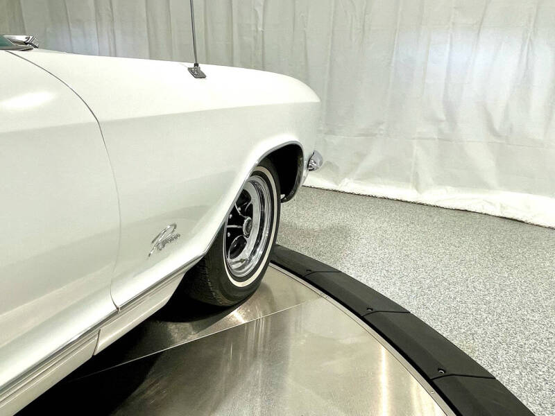 1963 Buick Riviera