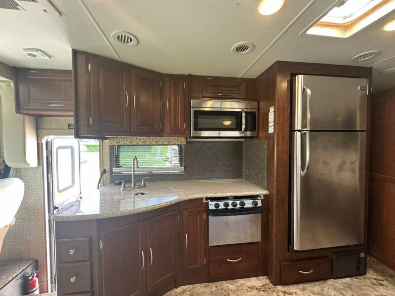 2016 Coachmen Mirada