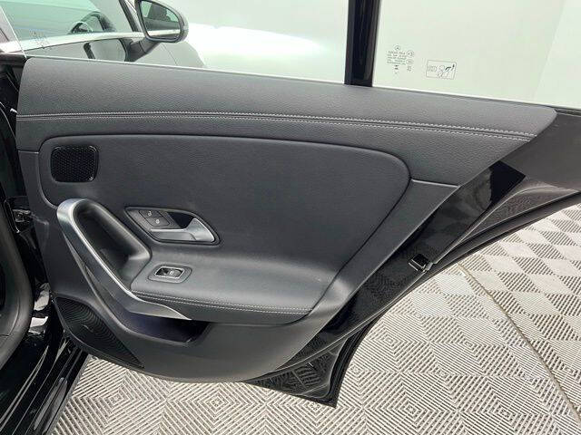 2025 Mercedes-Benz CLA CLA 250 4MATIC