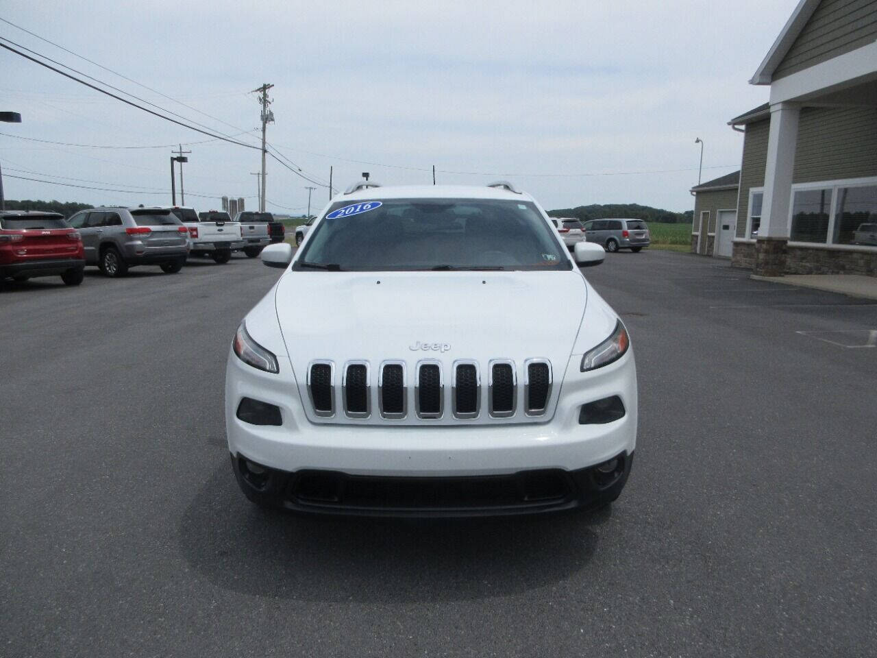 2016 Jeep Cherokee for sale at FINAL DRIVE AUTO SALES INC in Shippensburg, PA