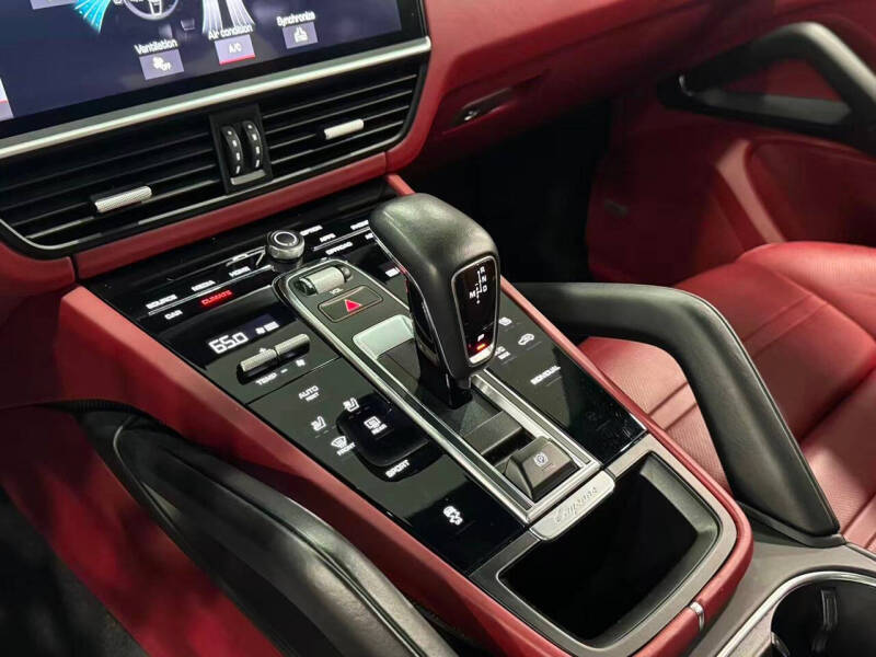 2020 Porsche Cayenne