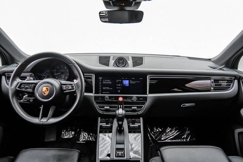2024 Porsche Macan