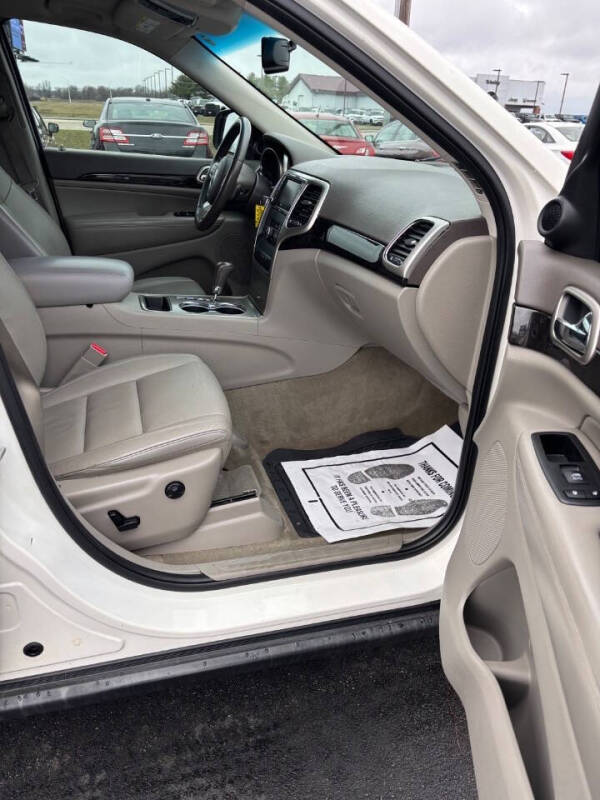 2012 Jeep Grand Cherokee Laredo
