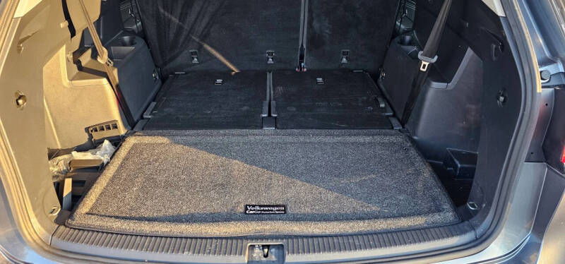 2023 Volkswagen Atlas V6 SE