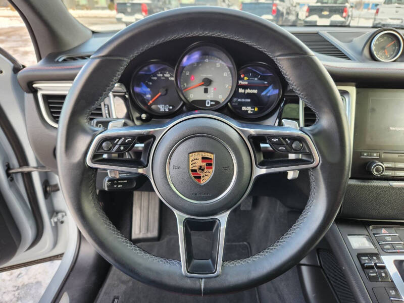 2018 Porsche Macan S