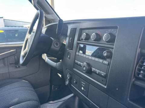 2024 GMC Savana 2500