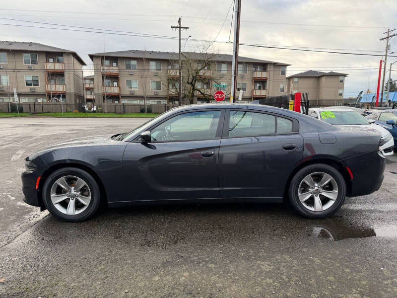 2017 Dodge Charger SXT