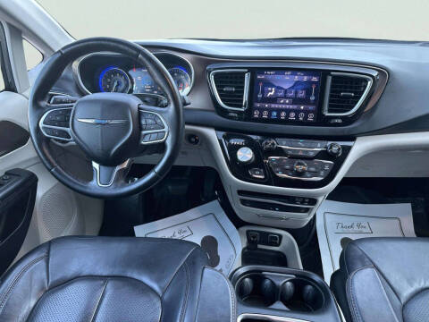 2018 Chrysler Pacifica Touring L Plus