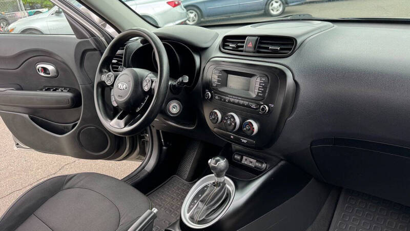 2014 Kia Soul +