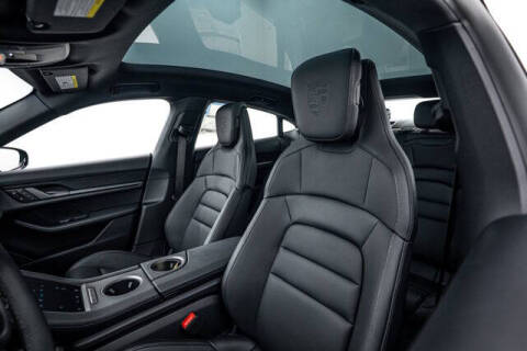 2026 Porsche Taycan 4