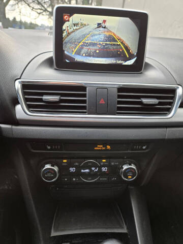 2015 Mazda MAZDA3 s Grand Touring