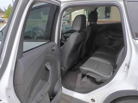 2016 Ford Escape S