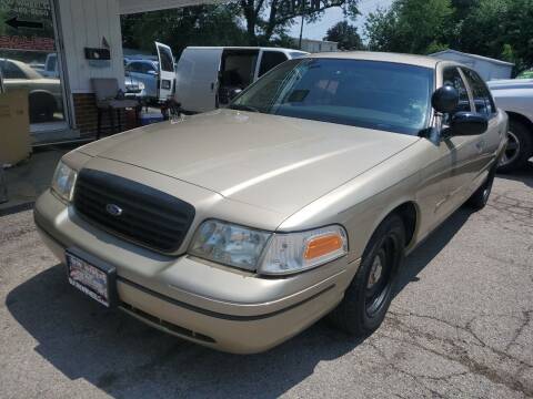 1999 Ford Crown Victoria for sale at New Wheels in Glendale Heights IL