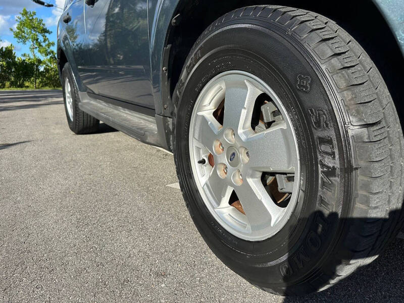 2011 Ford Escape XLT