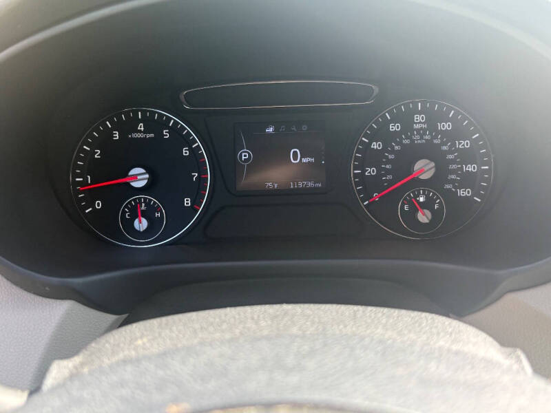 2017 Kia Sorento LX