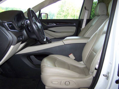 2021 Buick Enclave Essence