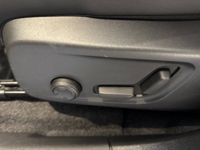 2024 Volvo XC40 Recharge Plus