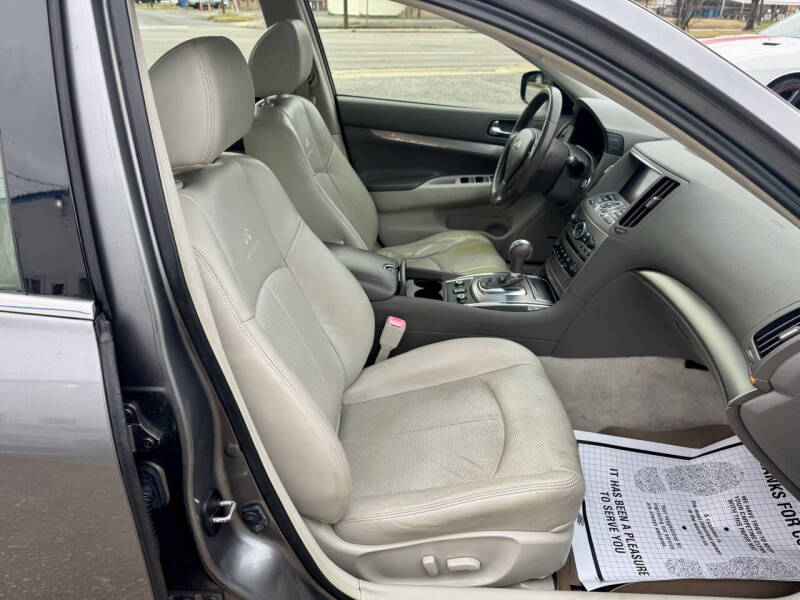 2011 Infiniti G37 Sedan x