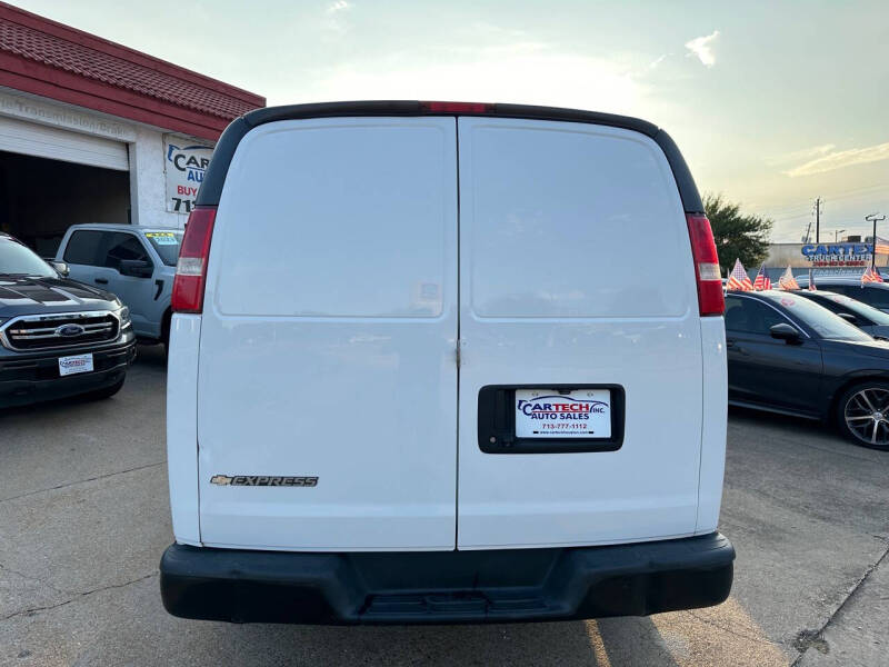 2018 Chevrolet Express 2500
