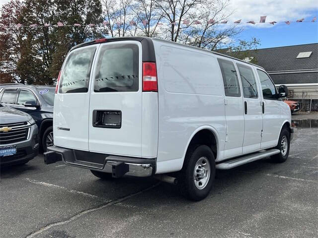 2023 Chevrolet Express 2500