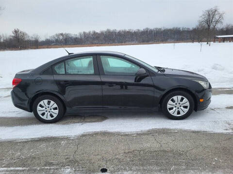 2013 Chevrolet Cruze LS Auto