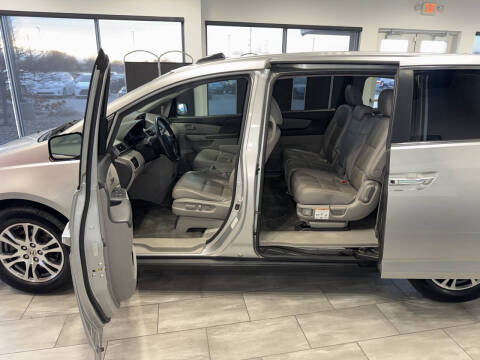 2011 Honda Odyssey EX-L w/DVD