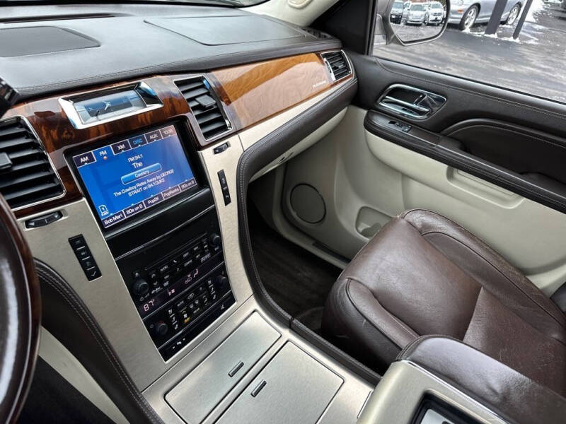 2014 Cadillac Escalade Platinum
